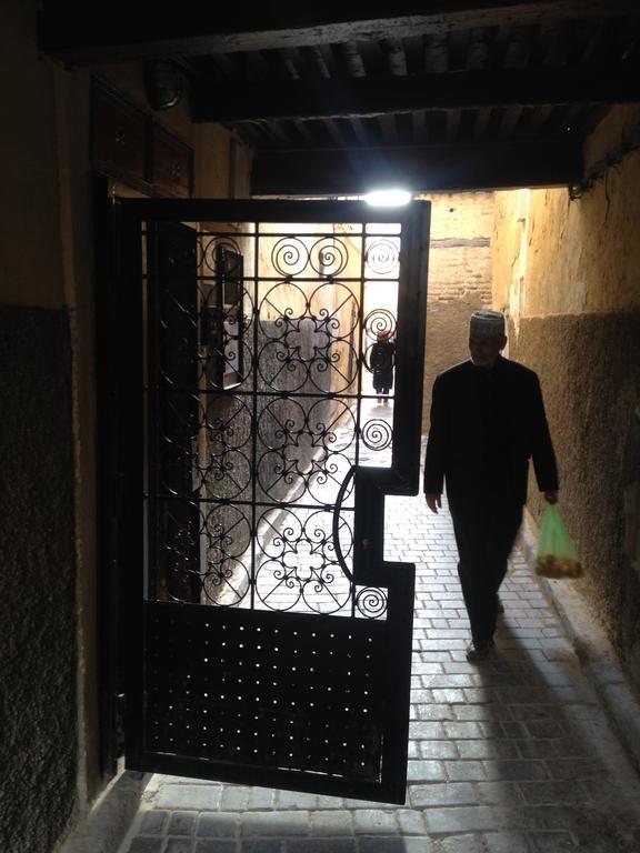 Riad Adarissa Fez Bagian luar foto