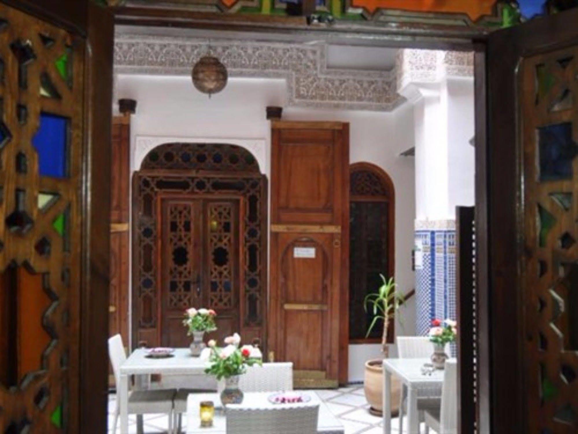 Riad Adarissa Fez Bagian luar foto