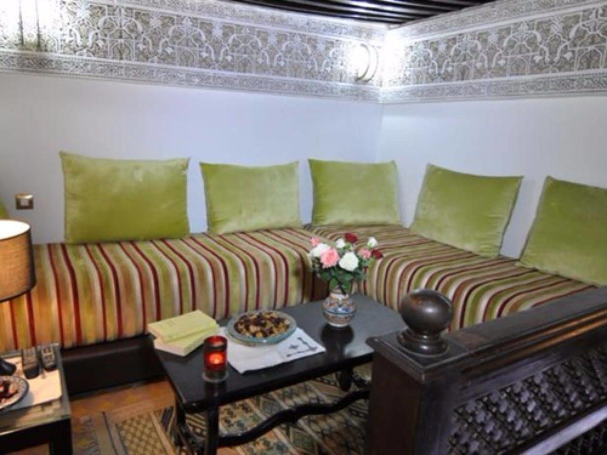 Riad Adarissa Fez Bagian luar foto