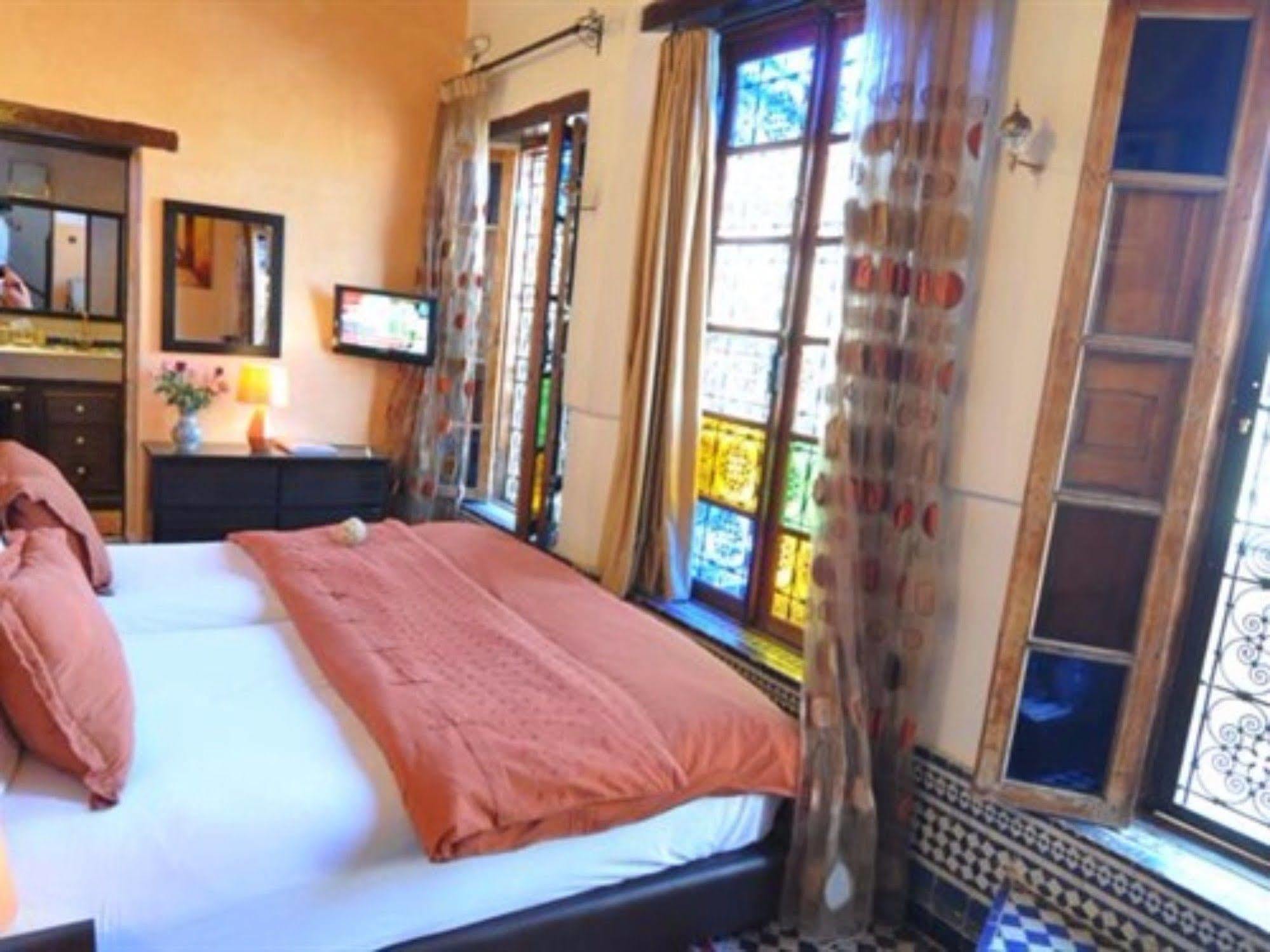 Riad Adarissa Fez Bagian luar foto