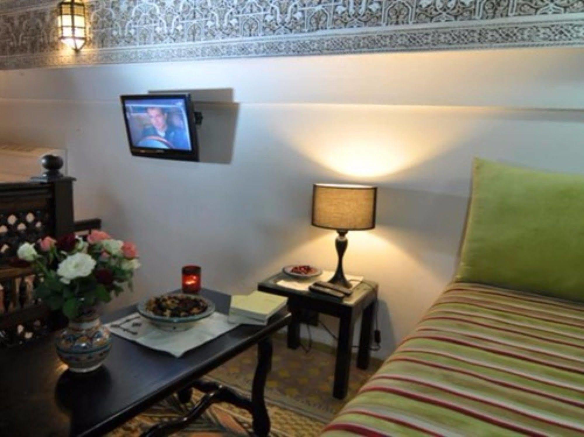 Riad Adarissa Fez Bagian luar foto